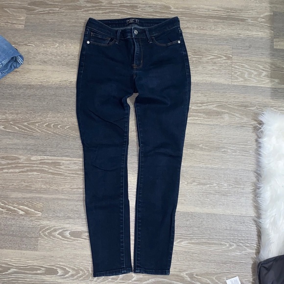 A&F Jeans - Picture 2 of 3